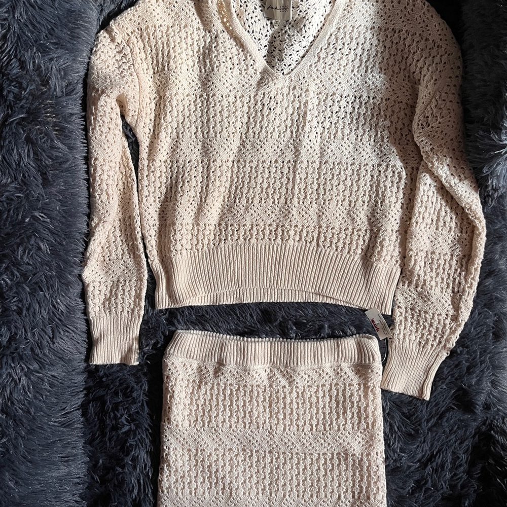 Freshman Cream V-Neck Sweater with Textured Knit
